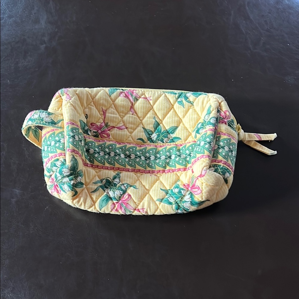Vera Bradley dopp bag in retired yellow Hope Lily pattern